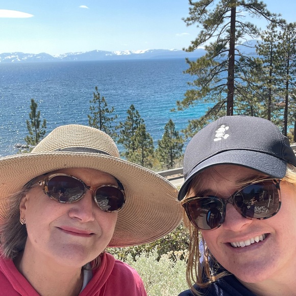 Meet your Posher, Angela - Picture 2 of 6